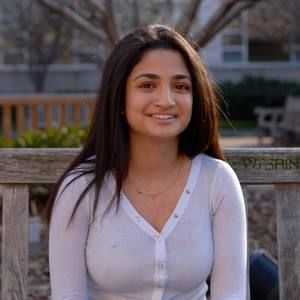 Meet your Posher, Saara